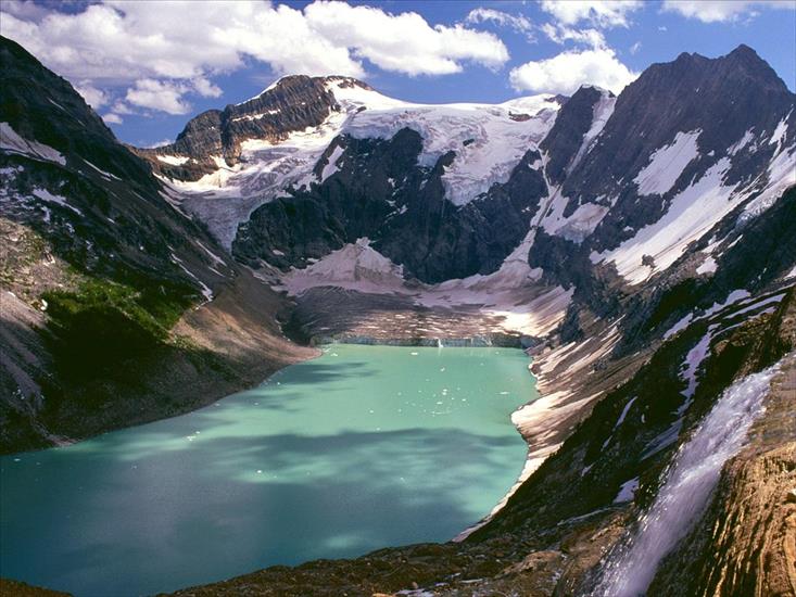 KANADA - Canada,Lake of the Hanging Glaciers, British Columbia.jpg
